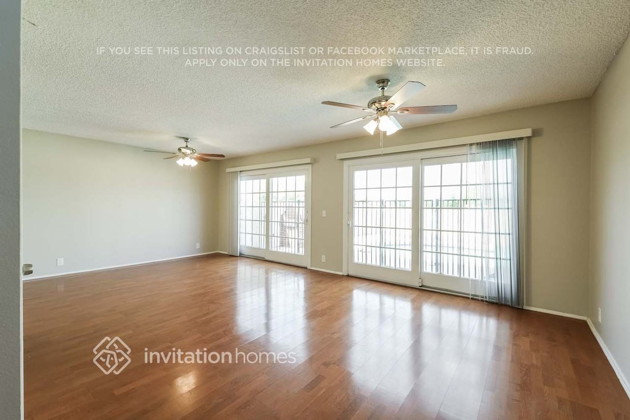 14240 N 50th Ln - Photo 4 of 17
