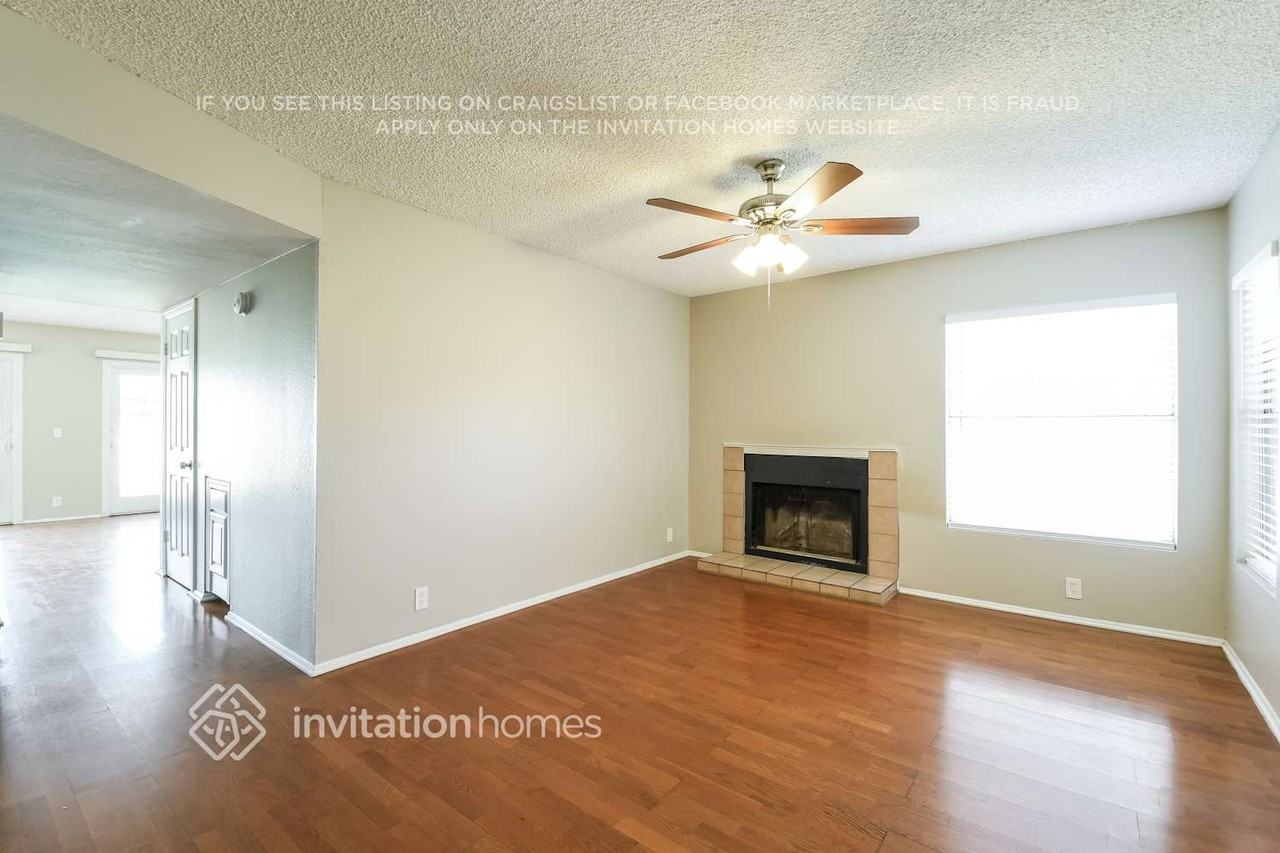 14240 N 50th Ln - Photo 6 of 17