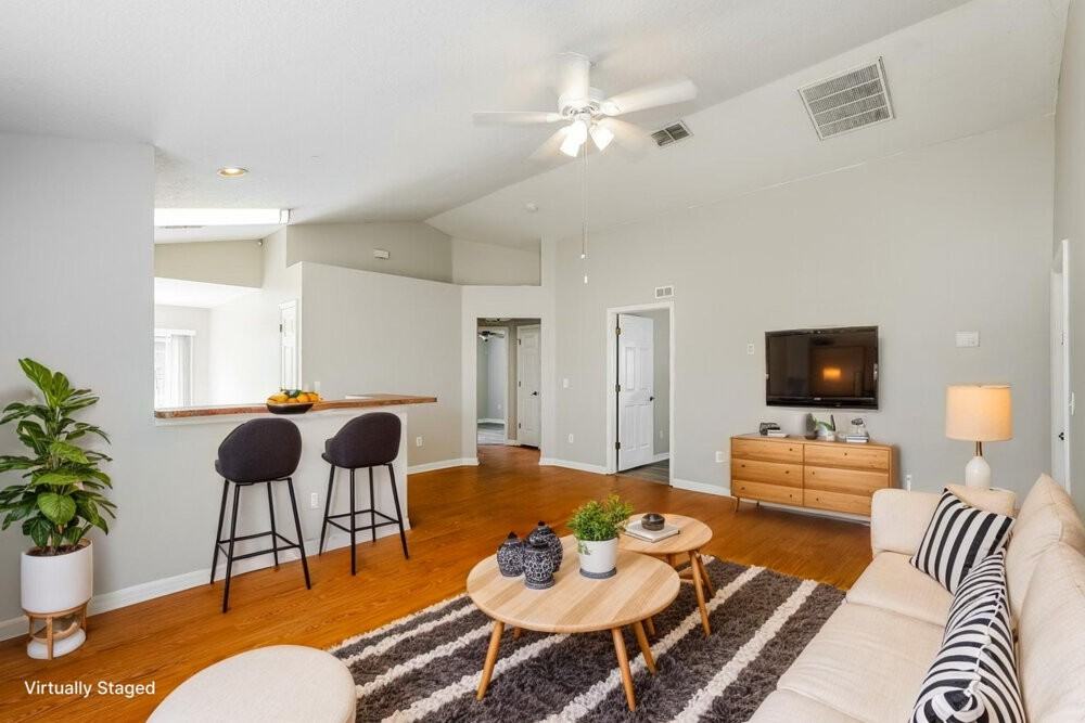 6171 Skylarkcrest Dr - Photo 3 of 19