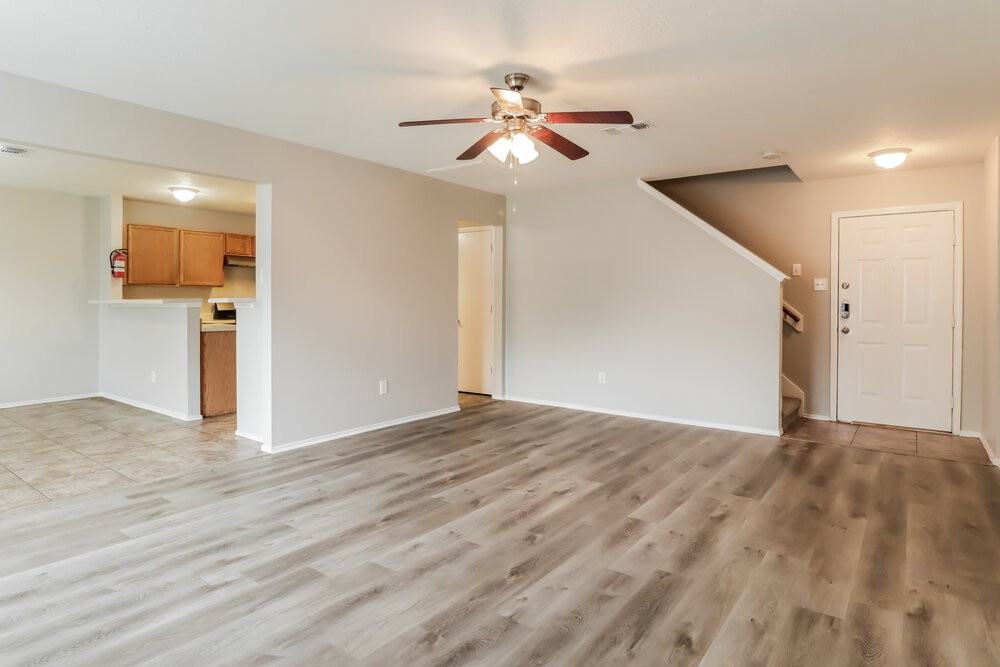 6511 Mccharen Ct - Photo 5 of 17