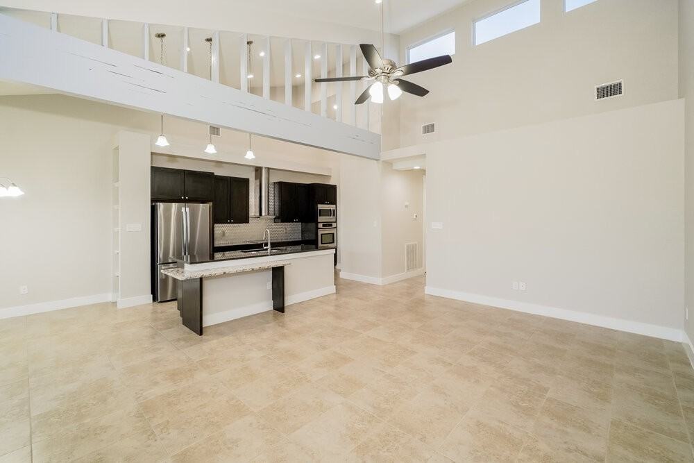 3906 Bogie Way - Photo 6 of 19