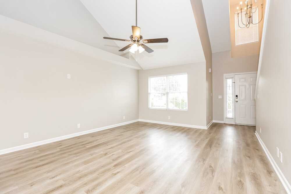 3835 Precious Ave - Photo 6 of 20