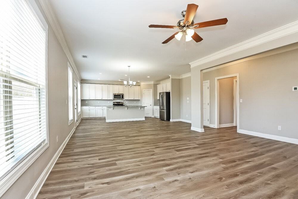 4640 Settlers Grove Rd - Photo 5 of 17