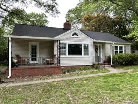 319 Clarendon Dr - Photo 1 of 1