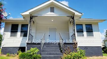 featured image of 211 River Street