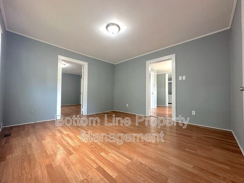 815 S Weldon St - Photo 5 of 13