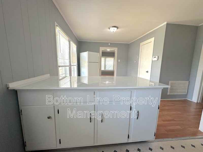 815 S Weldon St - Photo 3 of 13