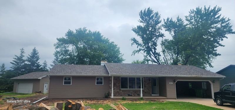 N9616 Mary Dr - Photo 2 of 27