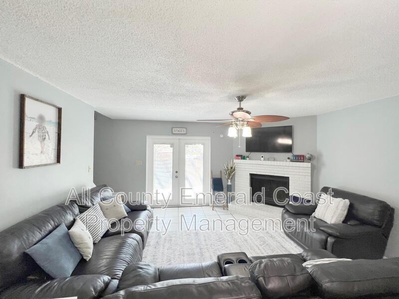 714 Legion Dr #E714 - Photo 6 of 39