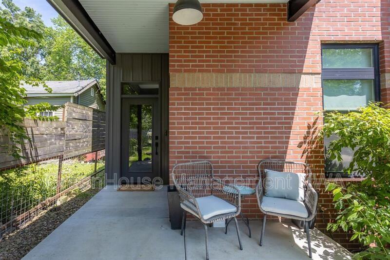 808 S Locust Ave #808LOC - Photo 2 of 35