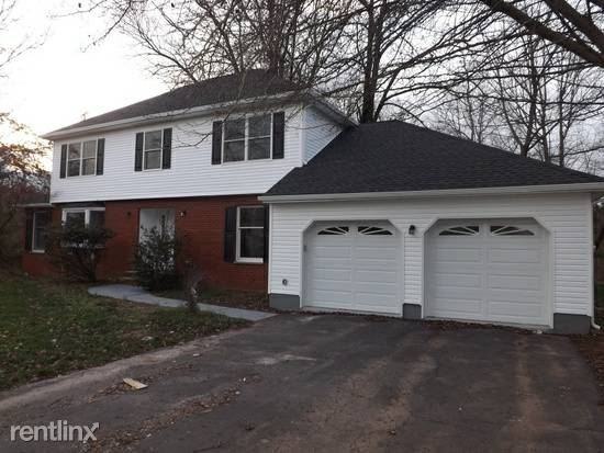 30 Waldhaven Ct - Photo 2 of 5