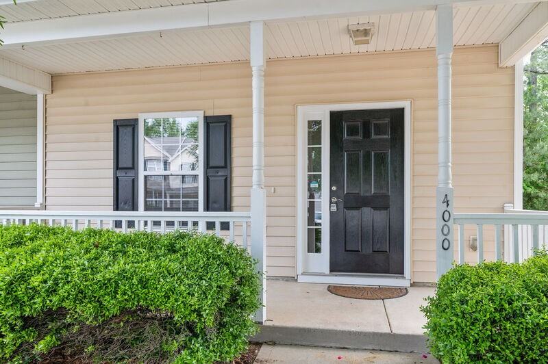 4000 Volkswalk Pl - Photo 3 of 27