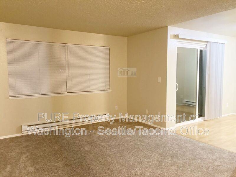 1812 I St Ne #C - Photo 3 of 11