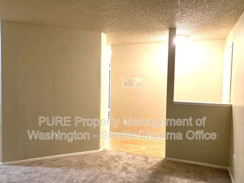 1812 I St Ne #C - Photo 6 of 11