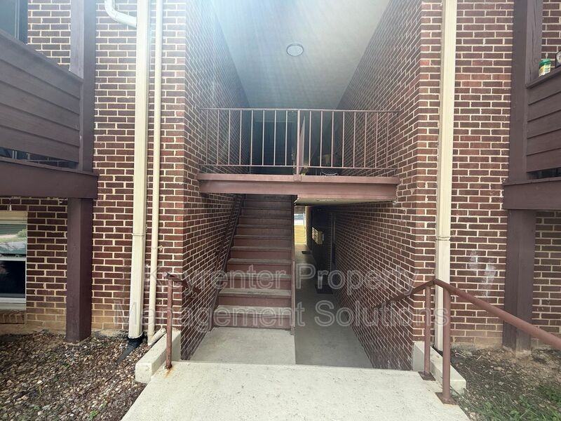 2337 Morris Mill Rd #10 - Photo 3 of 22