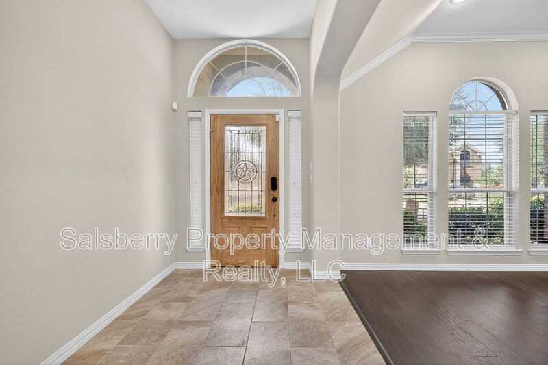 4353 Mountain Crest Dr - Photo 4 of 30