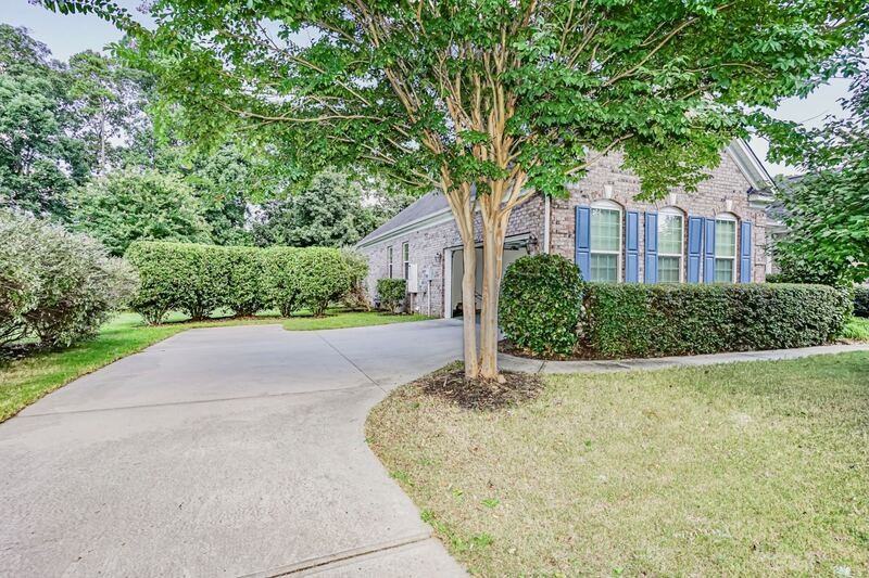 100 Little Pond Dr - Photo 7 of 31