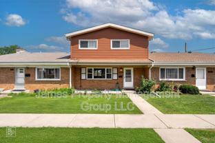 9063 N Clifton Ave - Photo 1 of 1
