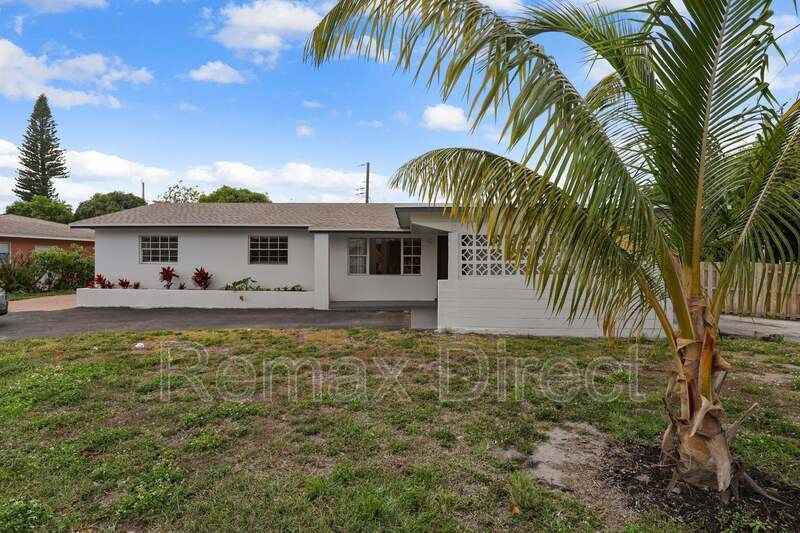 319 S Congress Ave - Photo 2 of 4