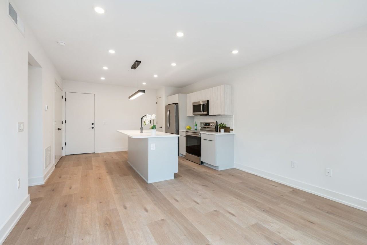 1331 Juniper - Photo 6 of 29