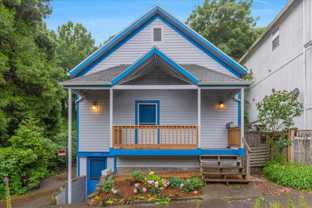 1722 Sw Market St - Photo 1 of 1