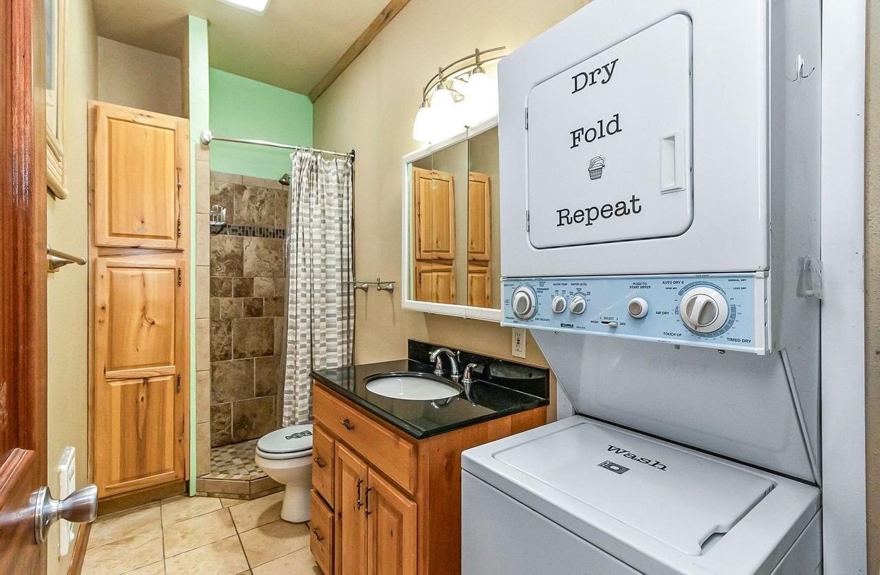 6609 1/2 Elliott Way - Photo 7 of 10