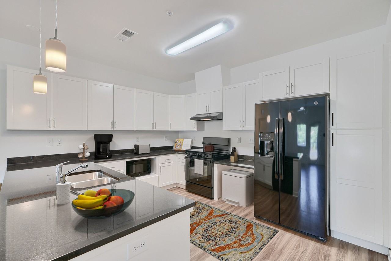 Urbana at Hioaks - Photo 5 of 44