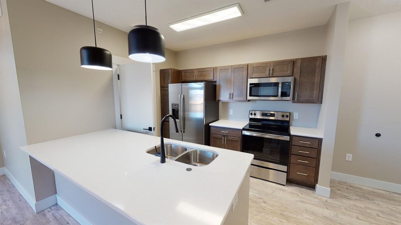 2014 University Drive - Photo 3 of 20