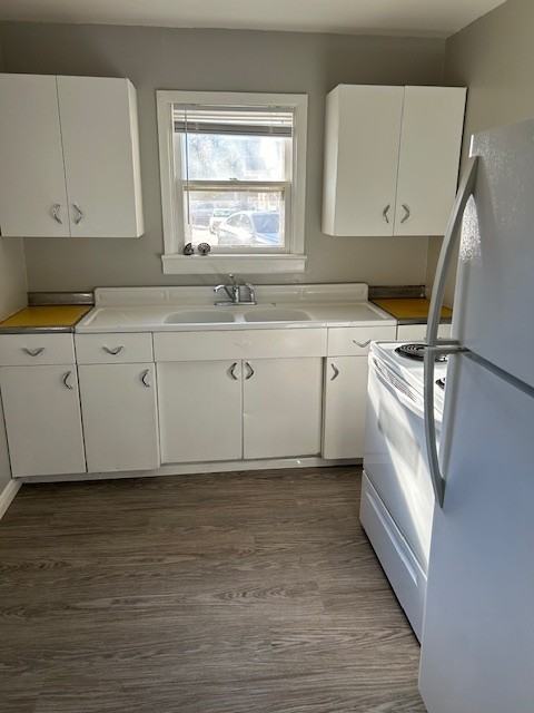 939 North 22nd Street - Photo 3 of 7