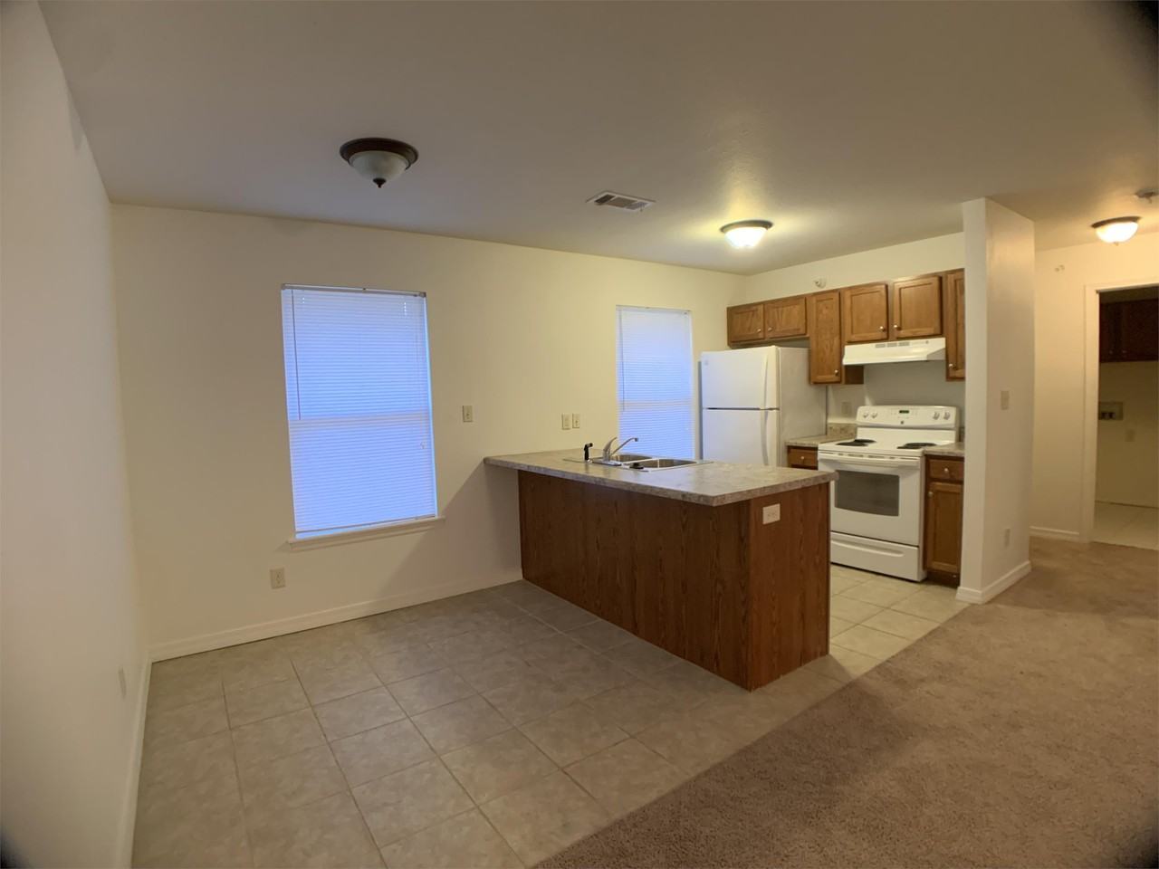 Chateau Apartments - Photo 3 of 50