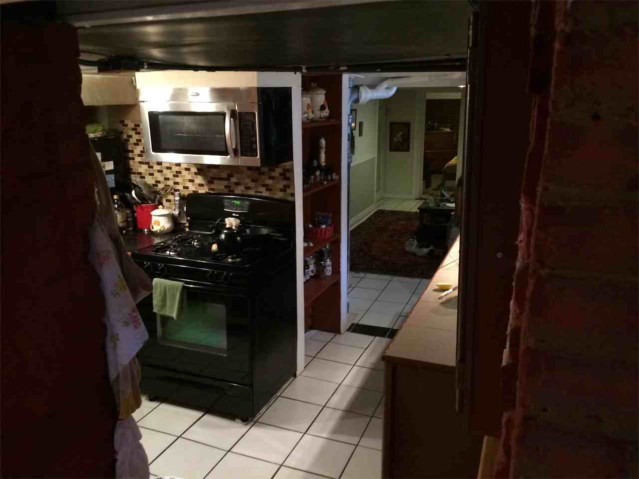 123 S Pennsylvania - Photo 4 of 50