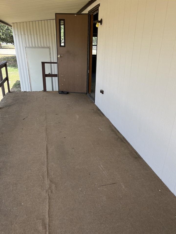 310 South Val Verde Road - Photo 4 of 50