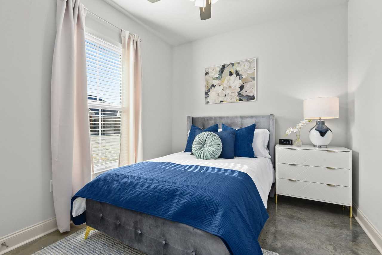 30090 Mayer Street - Photo 7 of 16