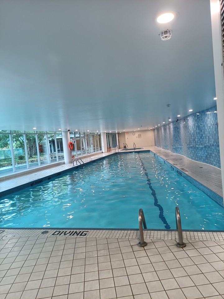 1033 Marinaside Crescent - Photo 16