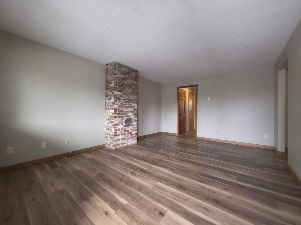 MHH5-425 Southeast Holly Way - Photo 4 of 28