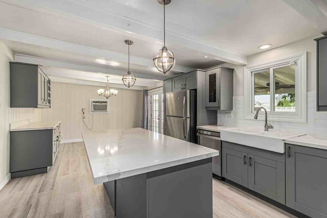 104 E La Jolla Dr - Photo 3 of 30