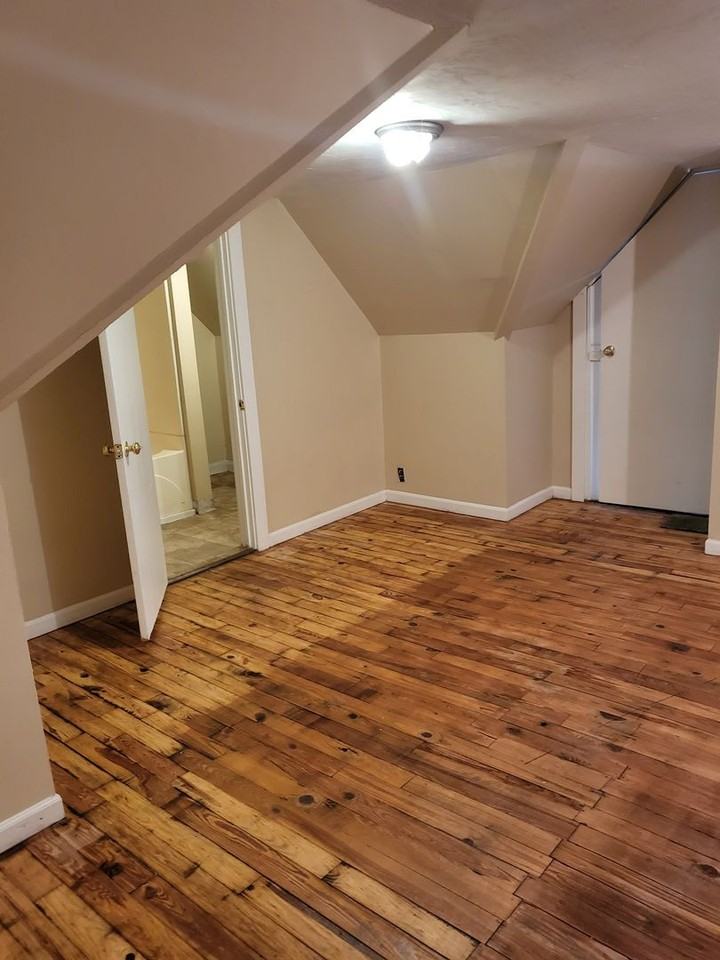401 E Michigan St - Photo 6 of 17