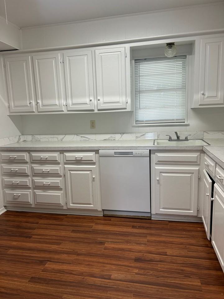 925 S Lamar St - Photo 5 of 22