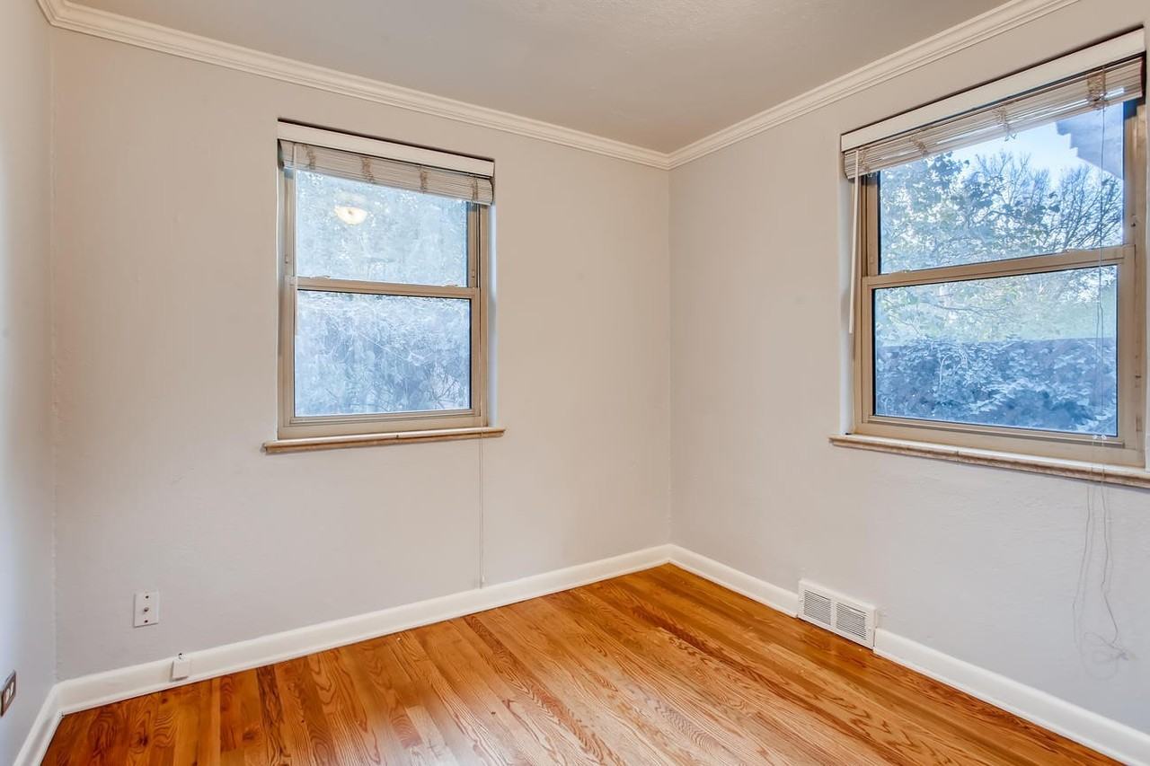 1140 Milwaukee St - Photo 6 of 11