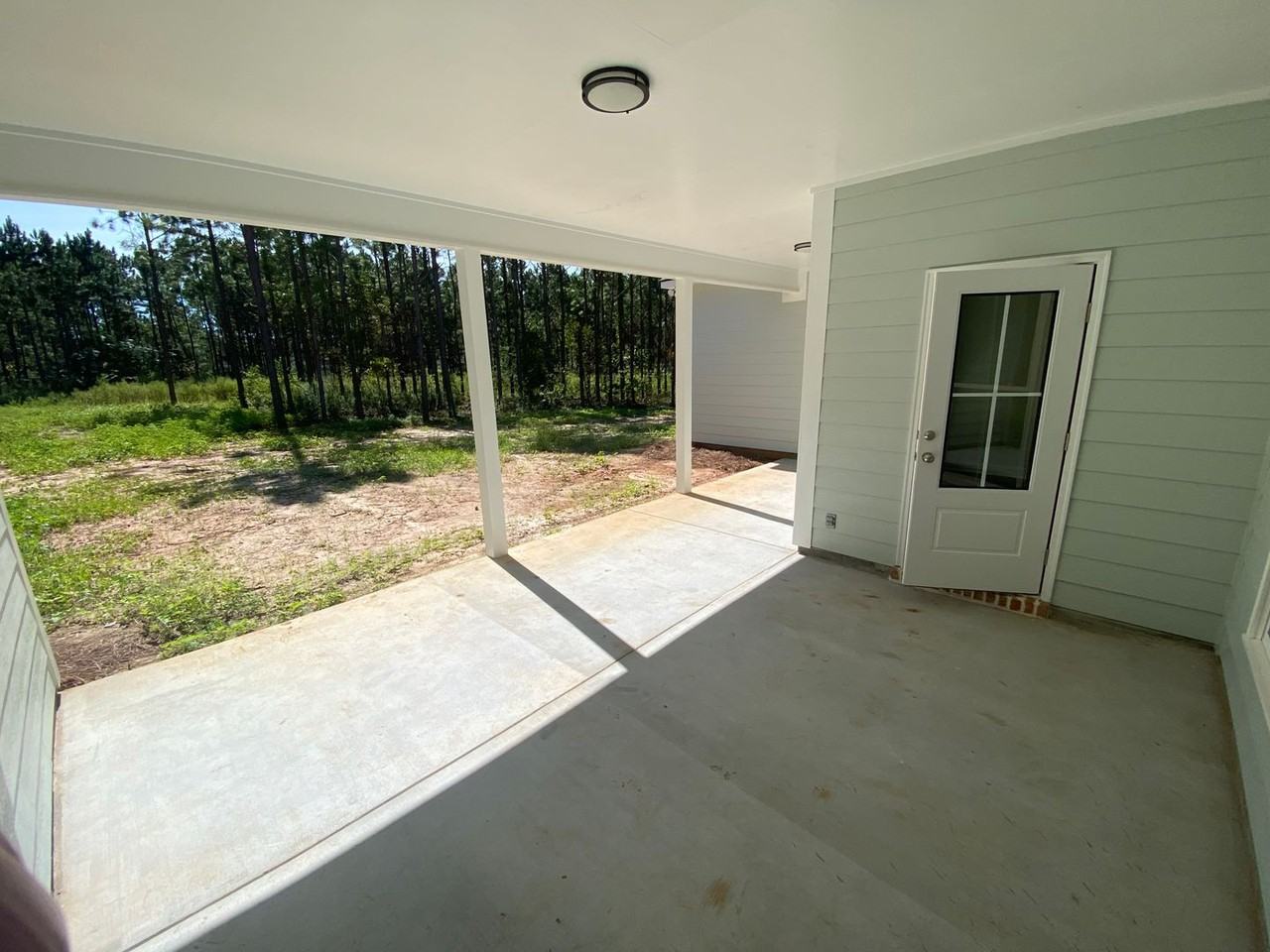 127 Chapel Ct - Photo 2 of 12