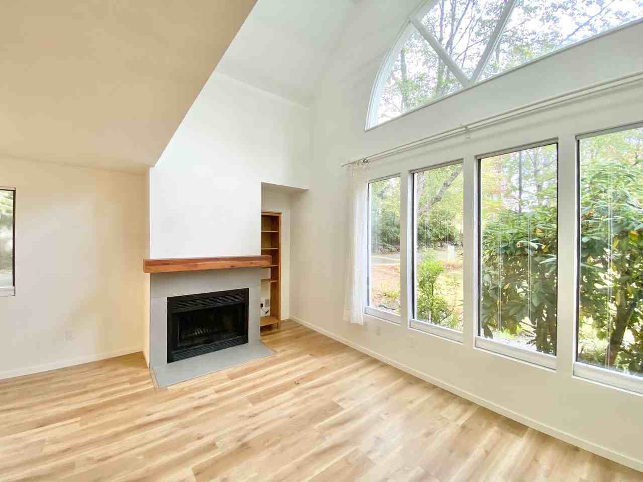 7910 140th Pl Ne - Photo 3 of 22