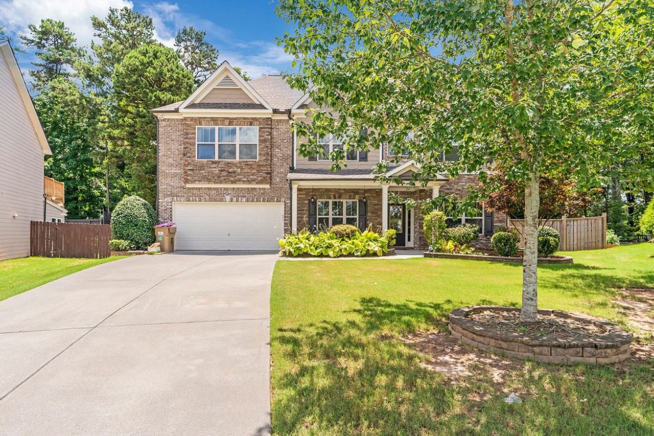 2635 Azalea Bluff Dr - Photo 3 of 49