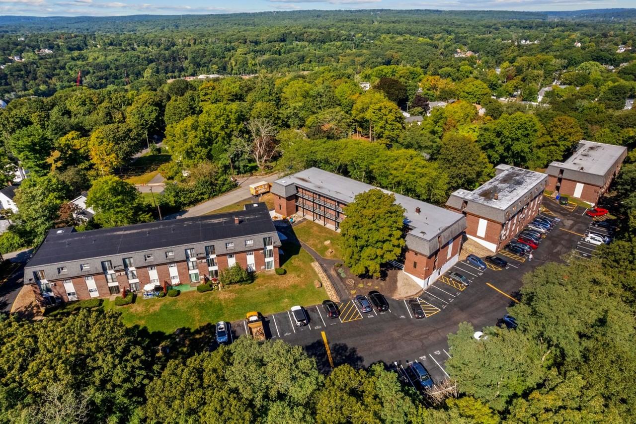 Cedar Glen - Photo 4 of 8