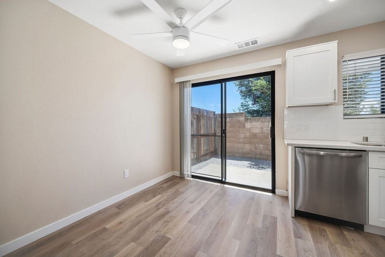 180 Brisco Rd - Photo 6 of 21