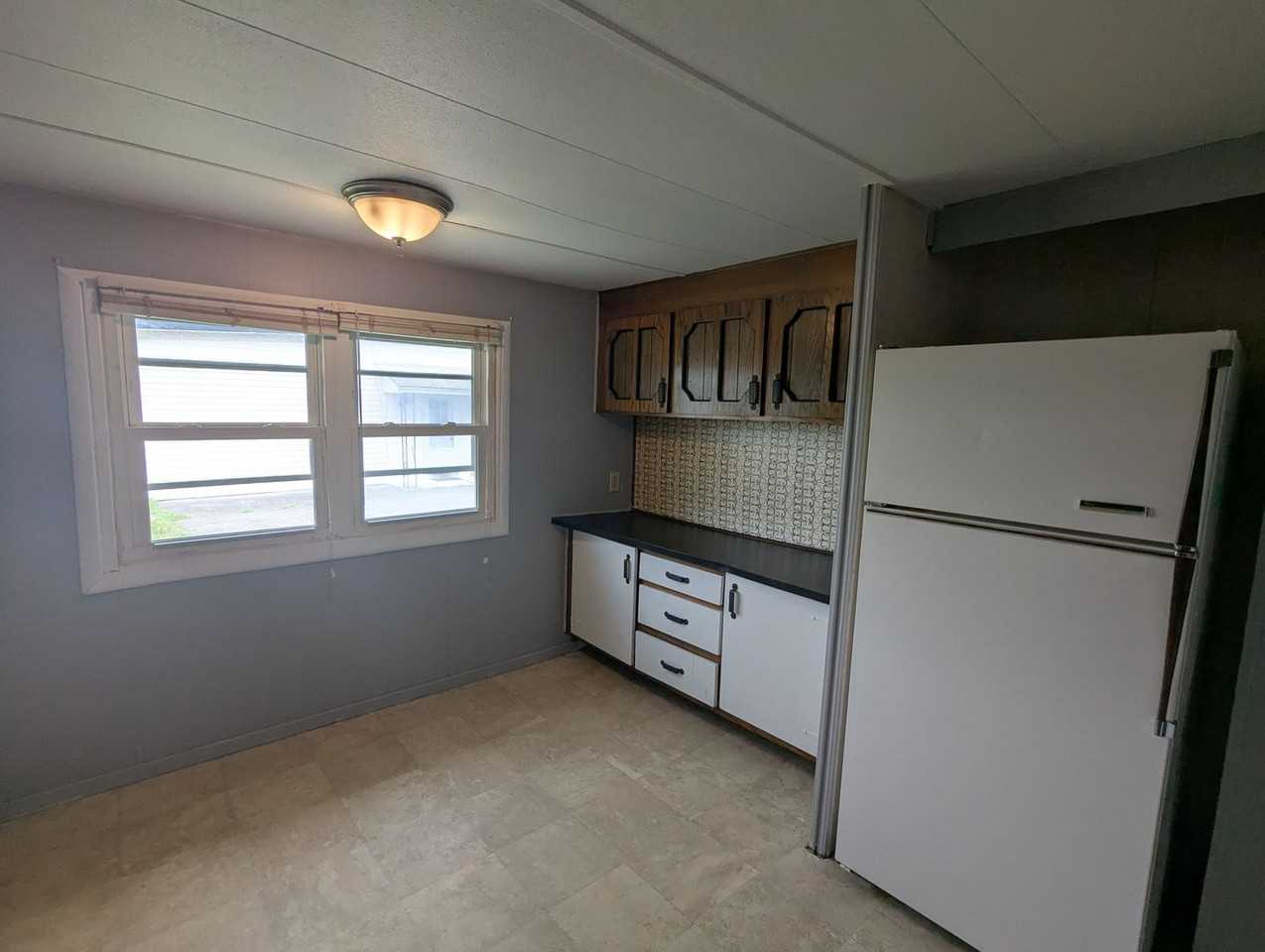 3 Main St - Photo 2 of 15