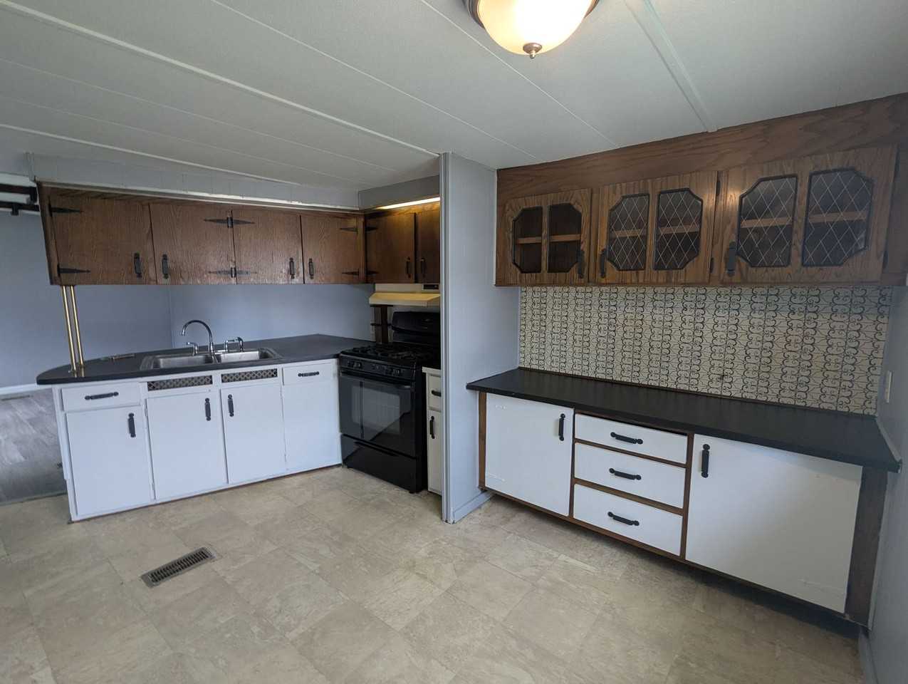 3 Main St - Photo 3 of 15