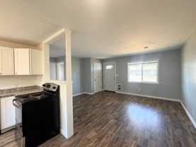 Tower Court Apts. 14503-14521 - Photo 1 of 1