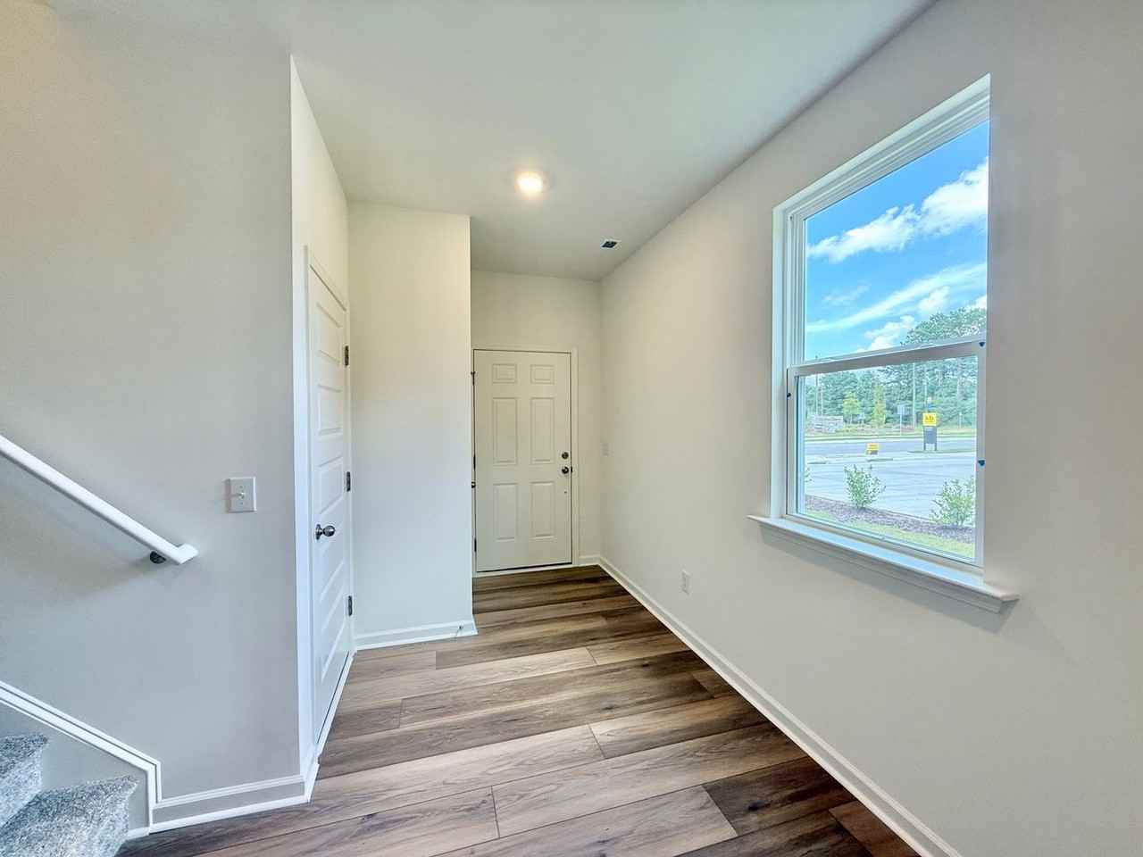 10517 Brookside Reserve Rd - Photo 3 of 28