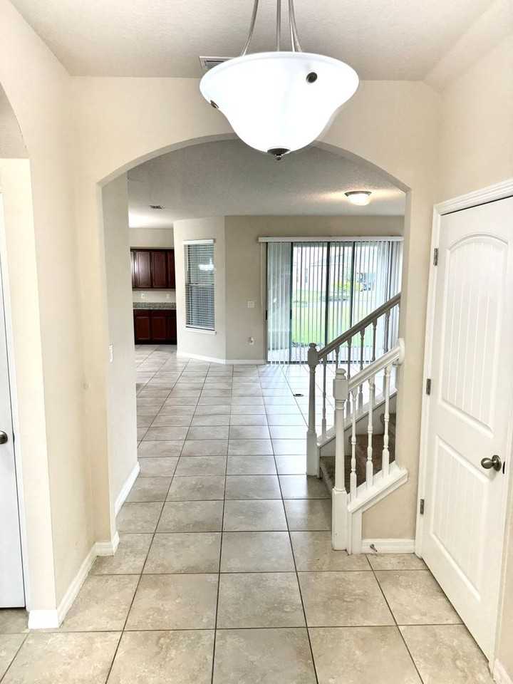 9971 Beach Port Dr - Photo 3 of 20