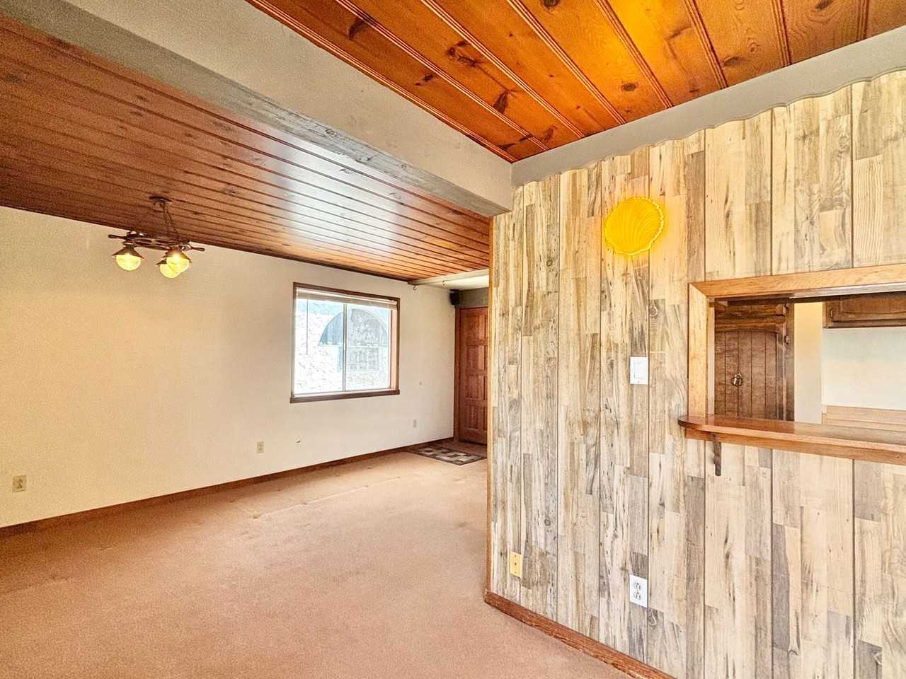 106 Los Angeles Ave - Photo 7 of 27